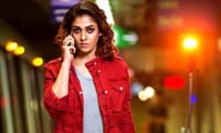 நயனுக்கு சிங்கப்பூரில் அர்ச்சனை!